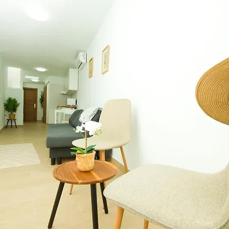 Atlantic Breeze - By Az Apartment