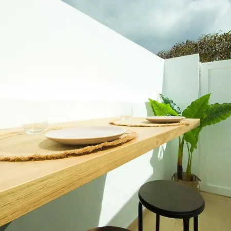 Atlantic Breeze - By Az Apartment Puerto del Carmen (Lanzarote)